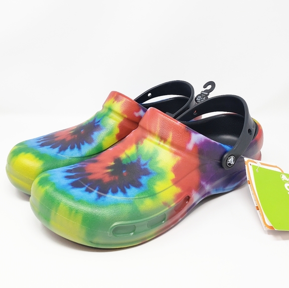 tie dye bistro crocs